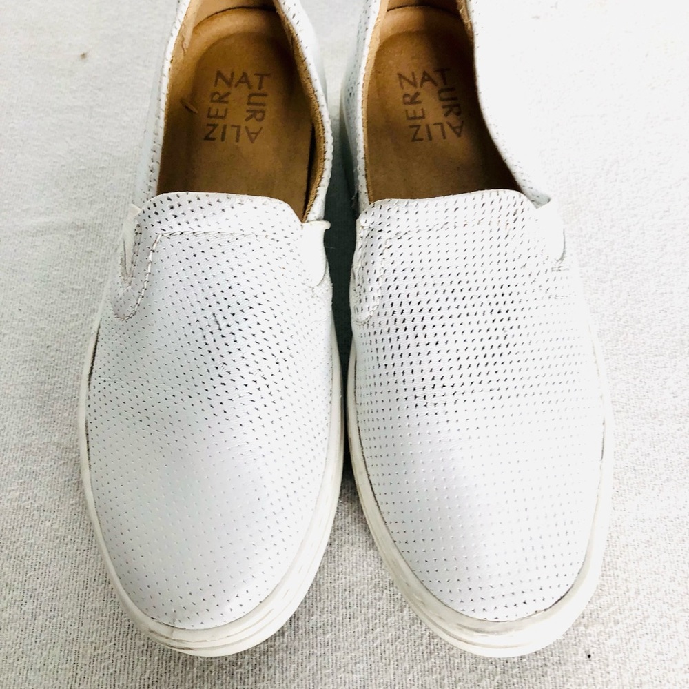 NATURALIZER SNEAKERS WHITE SIZE 6M - Picture 2 of 9